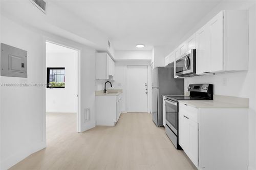 apt-2-1814 Nw 2nd Ct, Miami, FL, 33136-1659 | Card Image