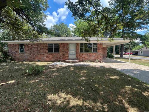 1102 N Lowe St, Stuttgart, AR, 72160-2842 | Card Image