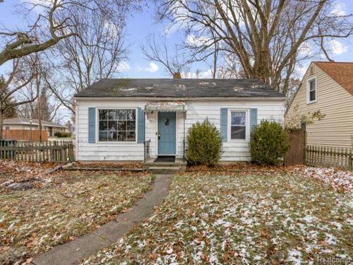 601 Jessop Ave, Lansing, MI, 48910-4546 | Card Image