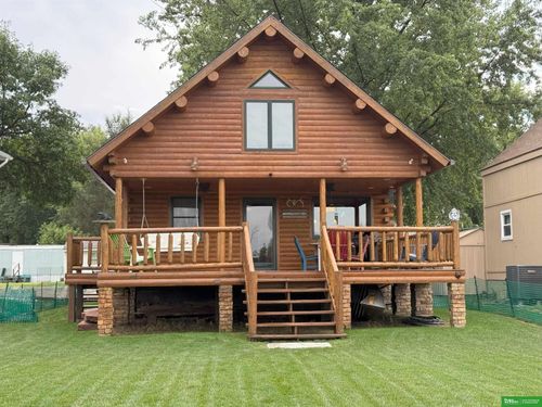 4856 Lake Shore Dr, Tekamah, NE, 68061-4105 | Card Image