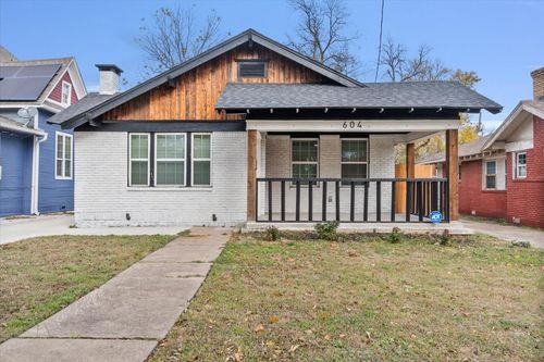 604 S Fitzhugh Ave, Dallas, TX, 75223-2122 | Card Image