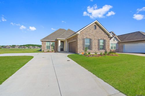 26057 Purdy Ave, Denham Springs, LA, 70726-6650 | Card Image