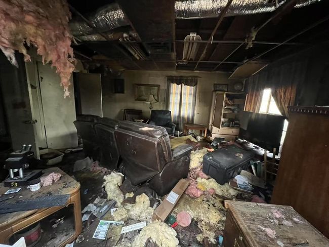 Fire Damaged Room | Image 13