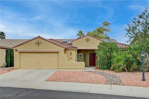 3648 Waynesvill St, Las Vegas, NV, 89122-4112 | Card Image