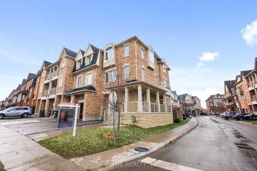 2 Shiff Cres, Brampton, ON, L6Z0H5 | Card Image