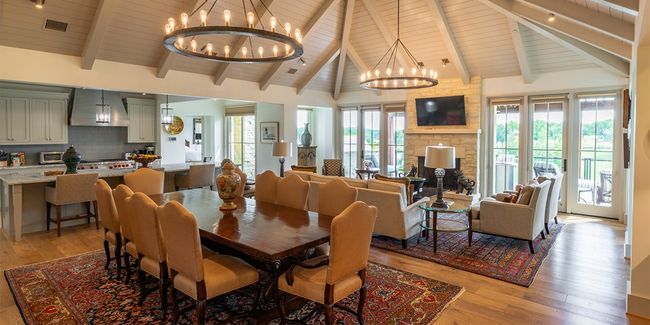 176 S Putting Park Dr, Condo with 3 bedrooms, 4 bathrooms and 2 parking in Fredericksburg TX | Image 6