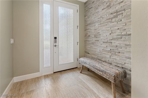 28574 Guinivere Way, BONITA SPRINGS, FL, 34135-8650 | Card Image