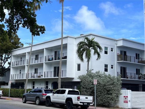 apt-309-1033 Lenox Ave, Miami Beach, FL, 33139-4866 | Card Image