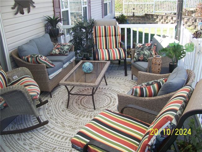 2024 Lexington Dr, House other with 4 bedrooms, 3 bathrooms and 2 parking in Connellsville PA | Image 26