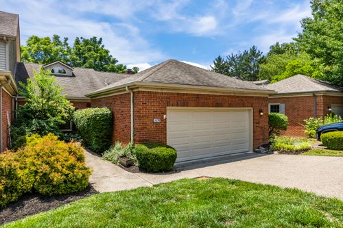 1574 Casper Ct, Lexington, KY, 40511-2313 | Card Image