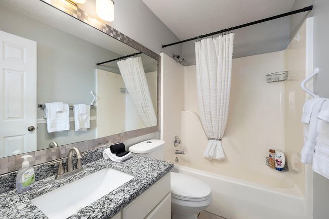 bathroom 1 | Image 7