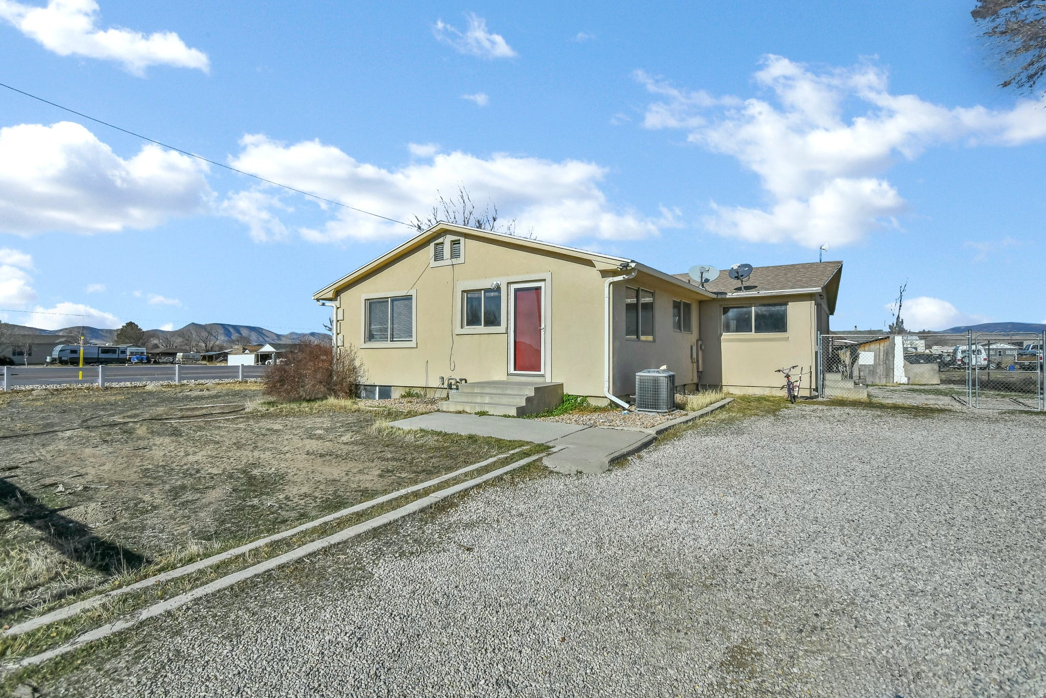 Residential in Centerfield 3