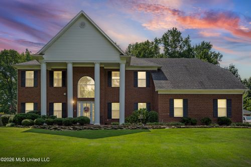 4445 Windslet Cv, Southaven, MS, 38672-7106 | Card Image