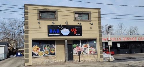 {{alt}} | Card Image