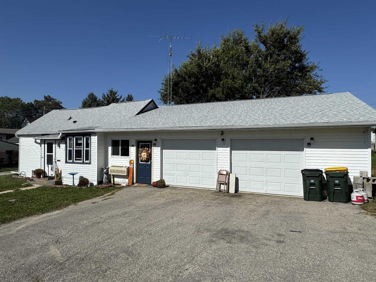 8th St, Fennimore, WI 53809