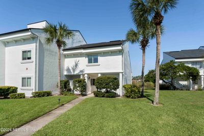 6 Cove Road, Condo with 2 bedrooms, 3 bathrooms and null parking in Ponte Vedra Beach FL | Image 1