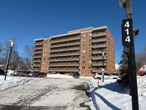 103-414 Blake St, Barrie, ON, L4M5J7 | Card Image