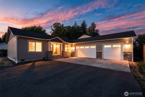 1790 Westside Ct, Centralia, WA, 98531-9223 | Card Image