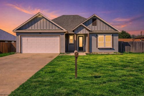 315 Ashwood St, Azle, TX, 76020-2149 | Card Image