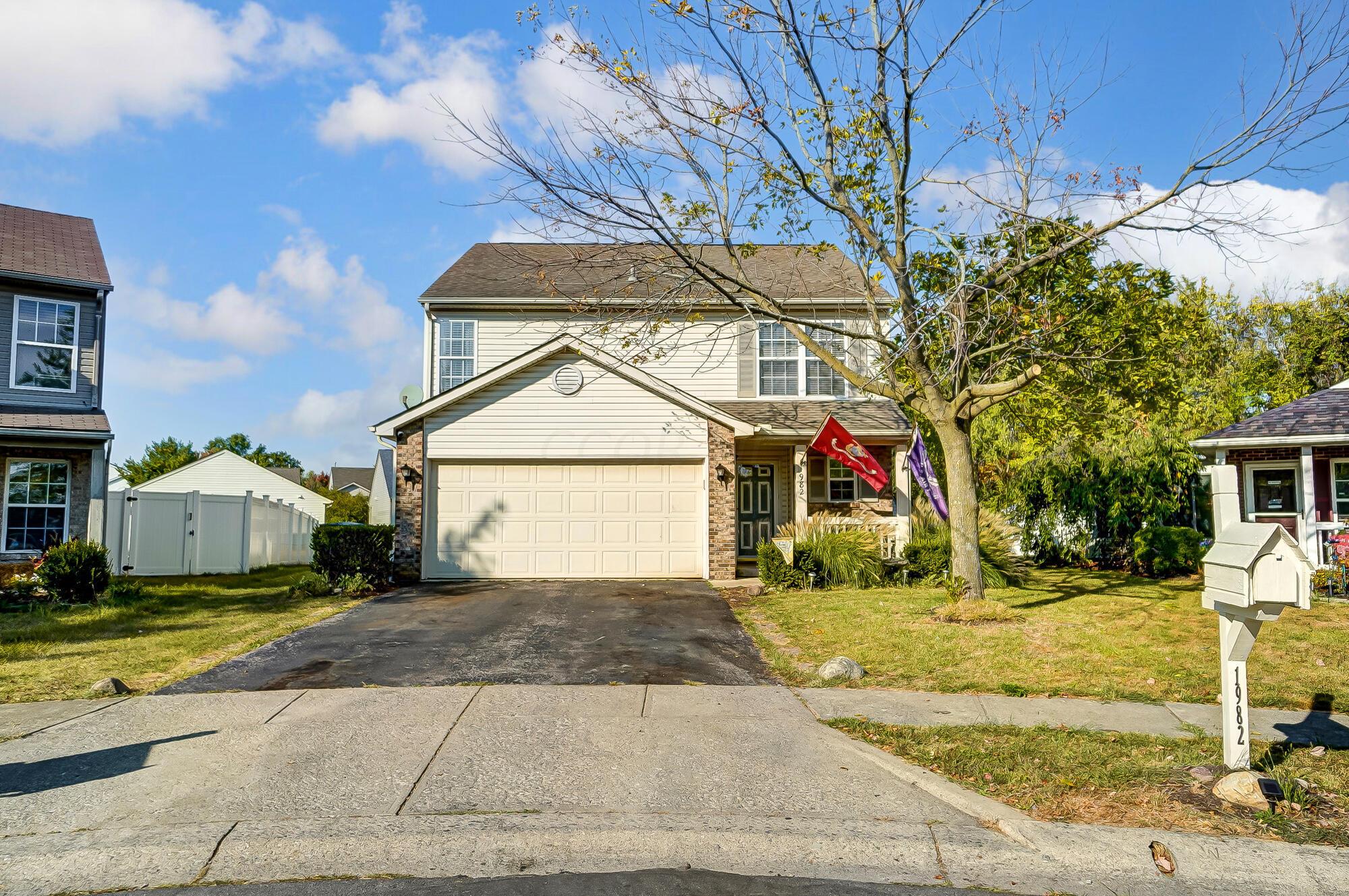 Jacinth Ct, Grove City, OH 43123