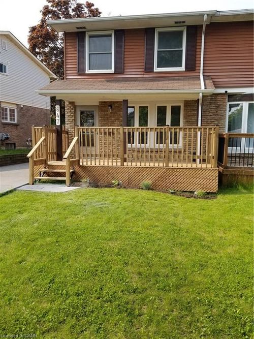 647 Balsam Cres, Oshawa, ON, L1J6A1 | Card Image