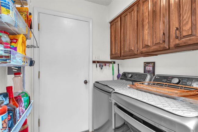 2135 Rose Cliff Ln, House other with 2 bedrooms, 2 bathrooms and null parking in Carrollton TX | Image 8