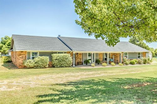 520 S Owen Dr, Mustang, OK, 73064-2405 | Card Image