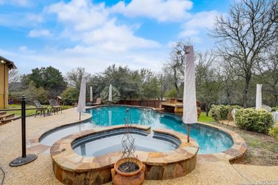 21411 Liguria Dr, House other with 4 bedrooms, 5 bathrooms and null parking in Garden Ridge TX | Image 1