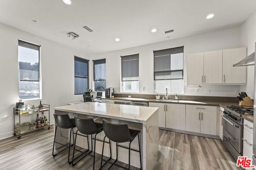 2201 Polyscope Pl, Los Angeles, CA, 90026 | Card Image