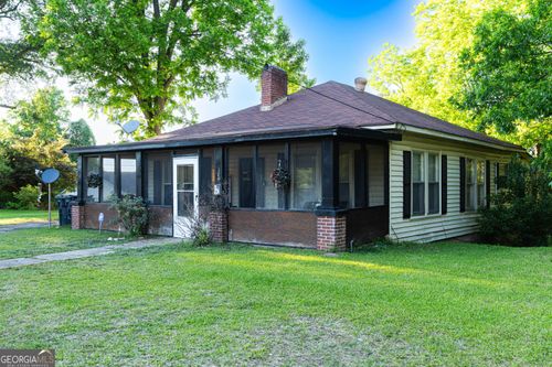109 E Main St, Manchester, GA, 31816-2116 | Card Image