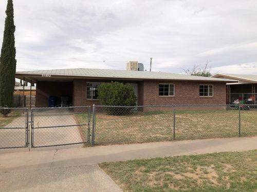 5717 Bainbridge Ave, El Paso, TX, 79924-6627 | Card Image