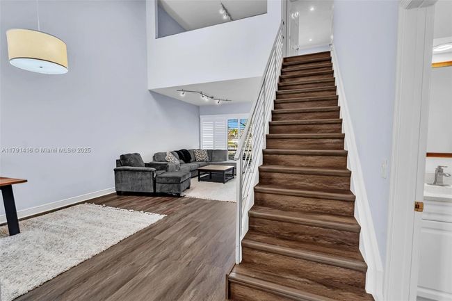APT-3 - 23140 Island Vw, Townhouse with 3 bedrooms, 3 bathrooms and null parking in Boca Raton FL | Image 23