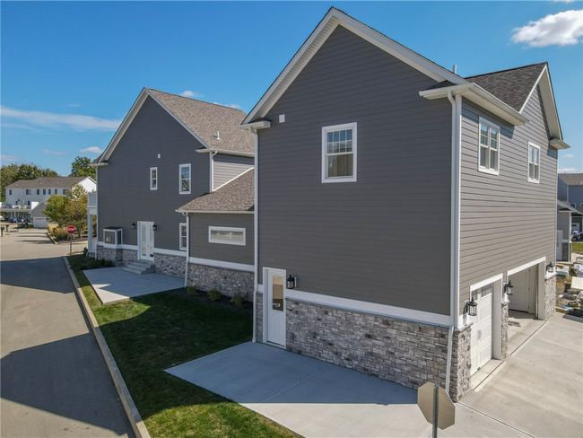 39 2 Nd St, House other with 4 bedrooms, 5 bathrooms and 3 parking in Oakmont PA | Image 4