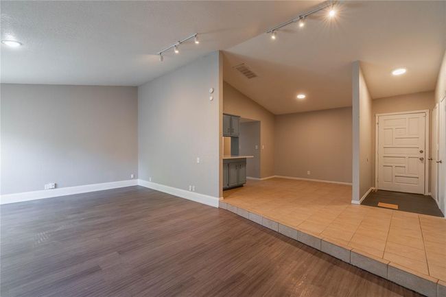 1812 Oakhollow Dr, House other with 3 bedrooms, 2 bathrooms and null parking in Norman OK | Image 5