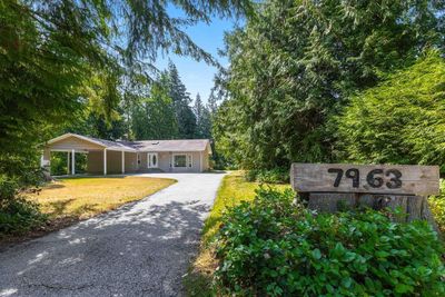 7963 Southwood Rd, House other with 3 bedrooms, 2 bathrooms and 10 parking in Halfmoon Bay BC | Image 1