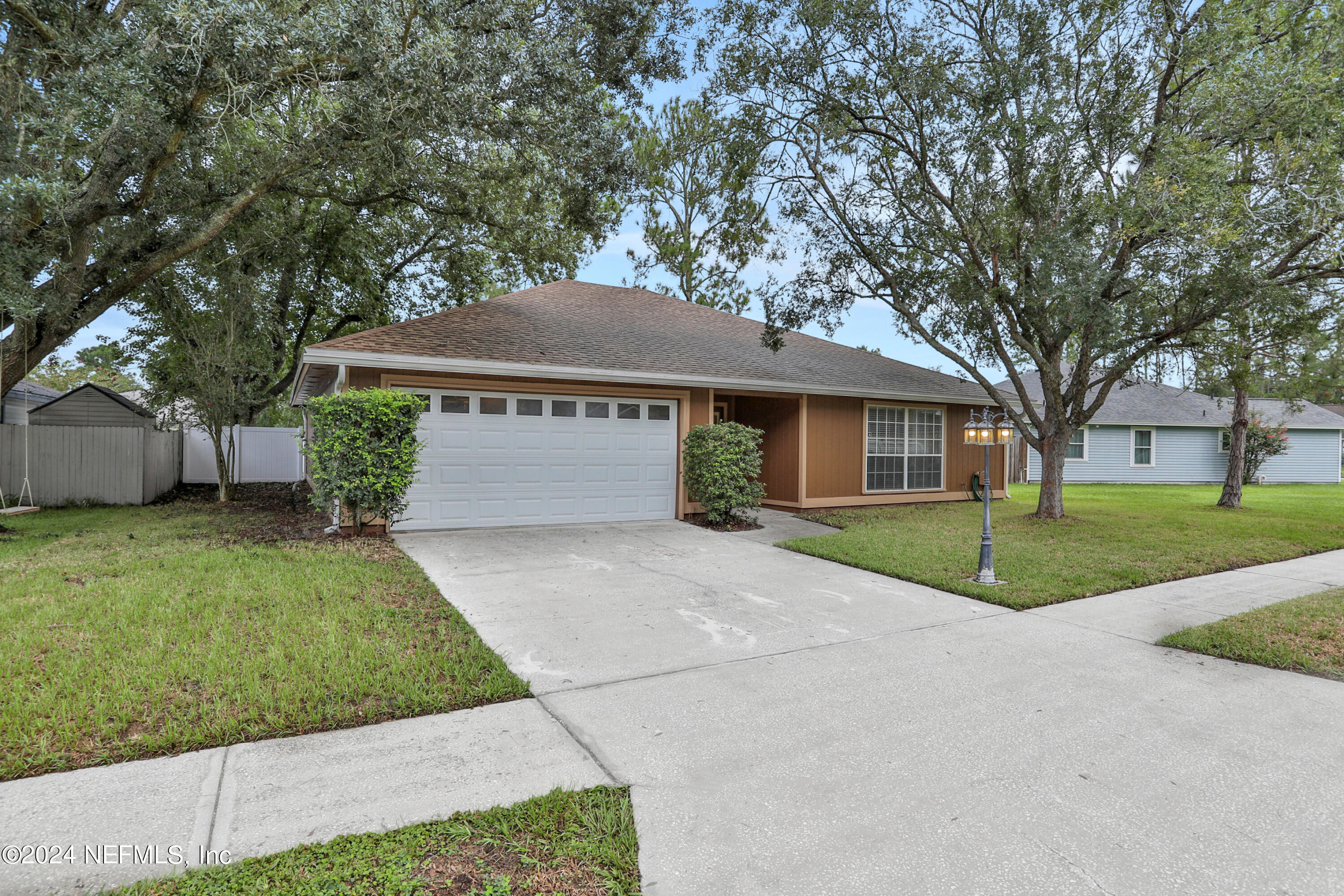 Cameron Crossing Dr, Jacksonville, FL 32223