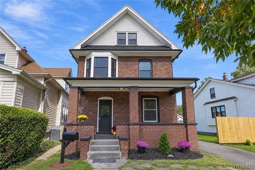 123 Palmer Ave, Buffalo, NY, 14217-1911 | Card Image