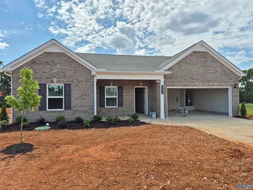 334 Emma Way, New Market, AL, 35761-4504 | Card Image