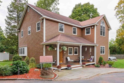 15 Flak Ln, New Fairfield, CT, 06812-2406 | Card Image