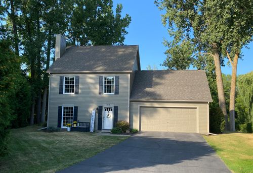 814 Bear Swamp Rd, Peru, NY, 12972-3008 | Card Image
