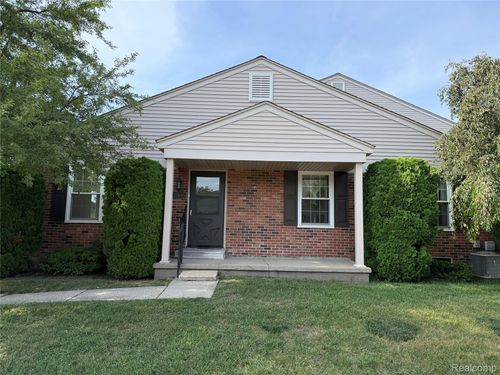 15895 Cambridge Dr, Clinton Twp, MI, 48038-1083 | Card Image