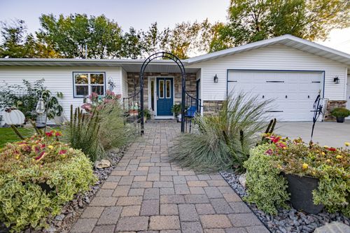 240 6th St Ne, Perham, MN, 56573-1530 | Card Image