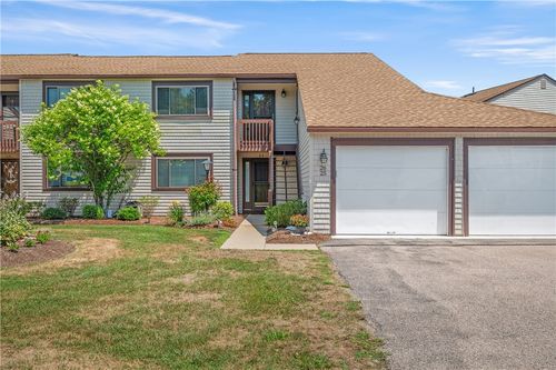 unit-26-30 Sweet Meadows Ct, Narragansett, RI, 02882-3427 | Card Image