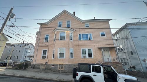 apt-3-534 William St, Fall River, MA, 02721-2140 | Card Image
