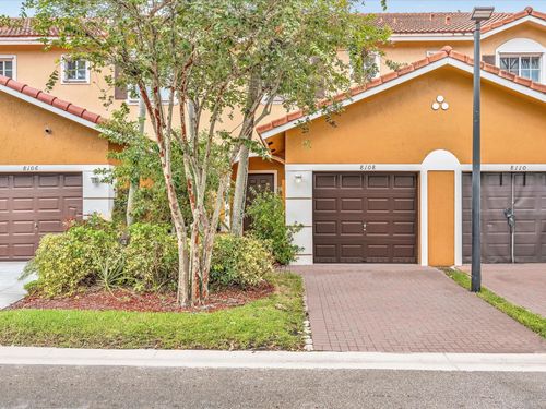 8108-8108 Sw 17th Ct, North Lauderdale, FL, 33068-4784 | Card Image