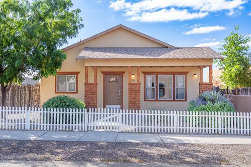 34 Craftsman Rd, Santa Fe, NM, 87508-1489 | Card Image