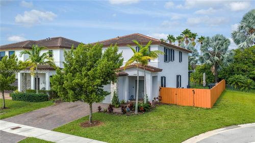 24960 Sw 108th Ave, Homestead, FL, 33032-6346 | Card Image