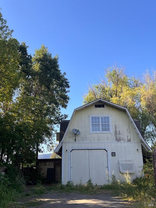 24140 East Ln, Covelo, CA, 95428-9711 | Card Image