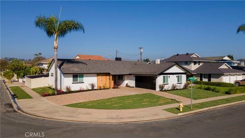 1701 Saybrook Ln, Tustin, CA, 92780-4721 | Card Image