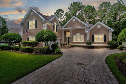16 Chadbourne St, Bluffton, SC, 29910-7318 | Card Image
